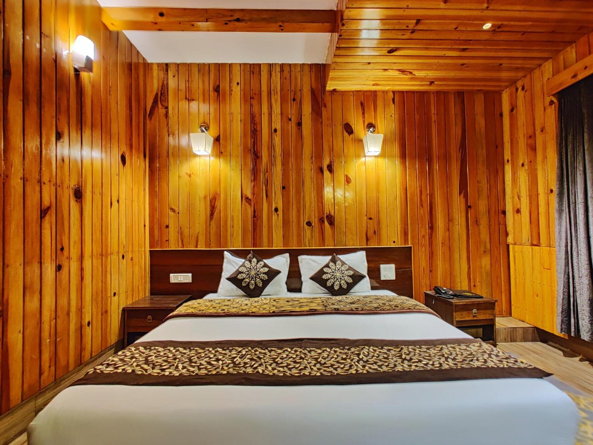 Hotel Vajra تاوانج المظهر الخارجي الصورة