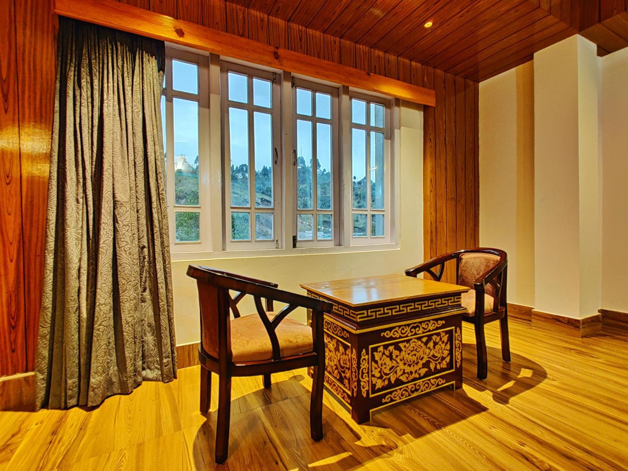 Hotel Vajra تاوانج المظهر الخارجي الصورة