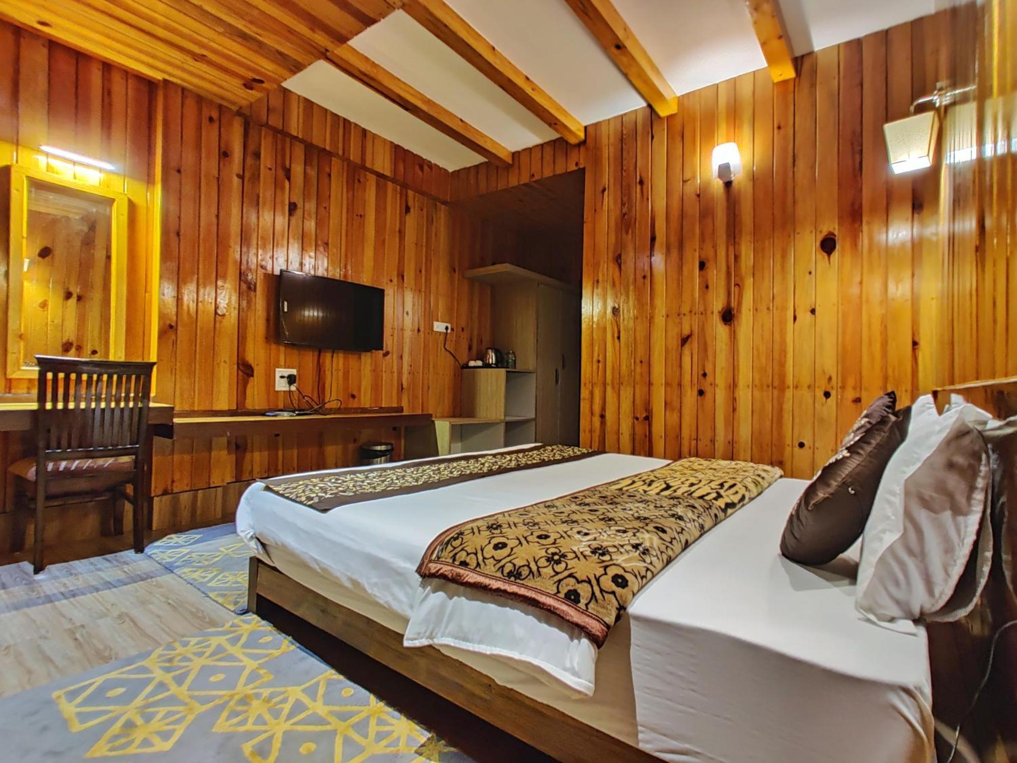 Hotel Vajra تاوانج المظهر الخارجي الصورة